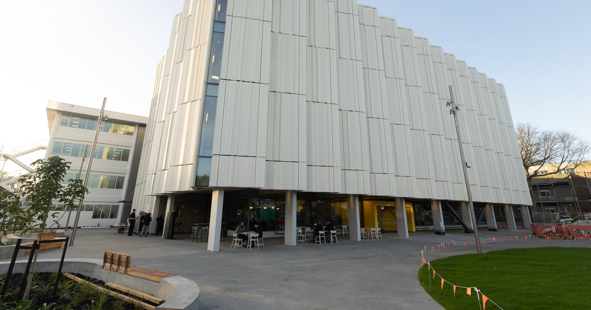 Photo of ‘Heart of campus’ AUT strengthen ties with Ngāti Paoa over new building
