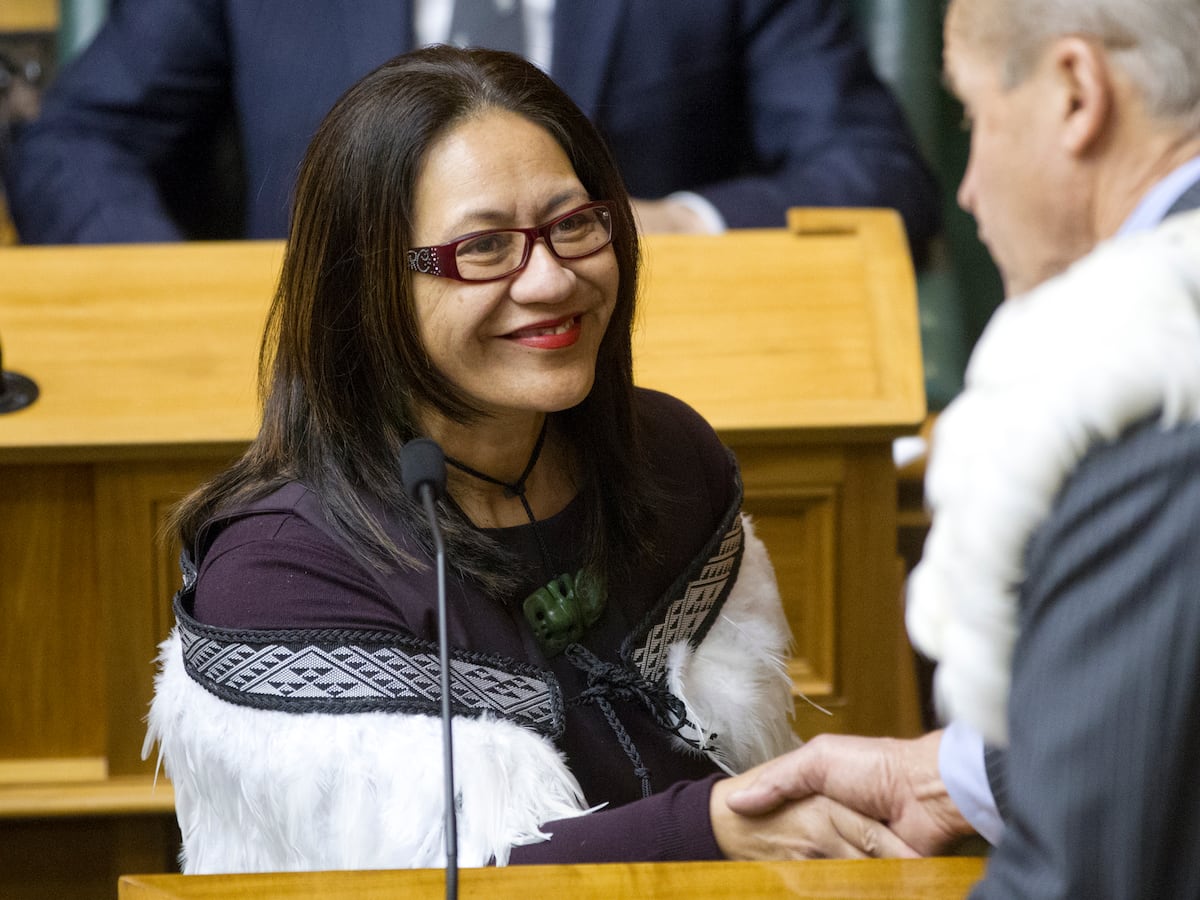 Former National MP Claudette Hauiti being sworn in by then Speaker, David Carter, at Parliament on 29 May 2013.