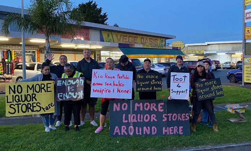 Communities who have tried to prevent liquor stores opening say they have struggled to be heard under the current licensing system.