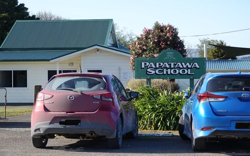 Papatawa School.